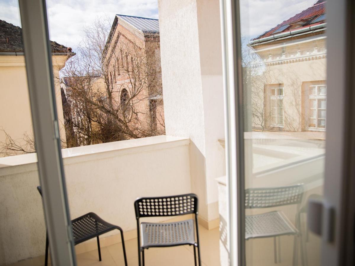 Sabrini Residence B3 Timisoara Old Town Екстер'єр фото