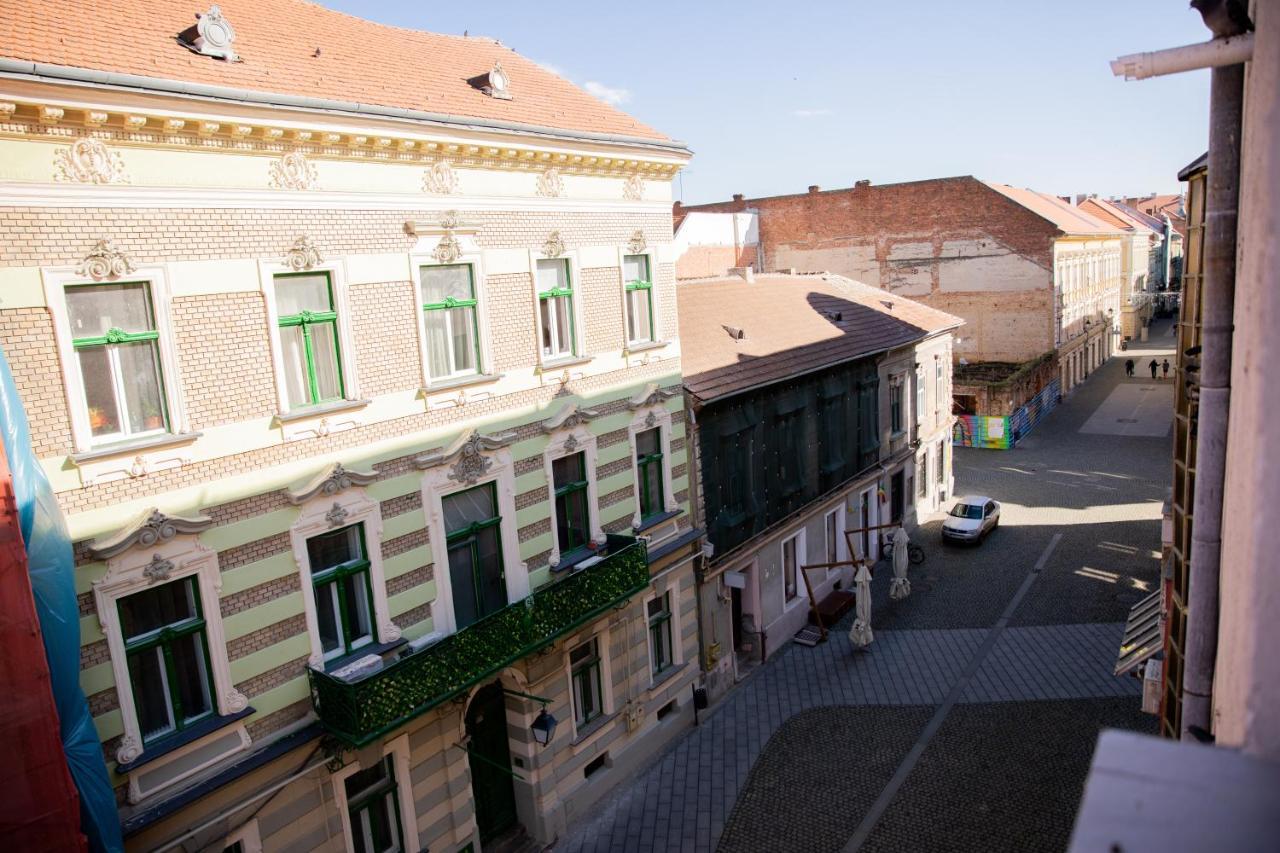 Sabrini Residence B3 Timisoara Old Town Екстер'єр фото