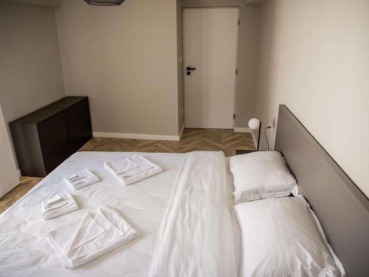 Sabrini Residence B3 Timisoara Old Town Екстер'єр фото